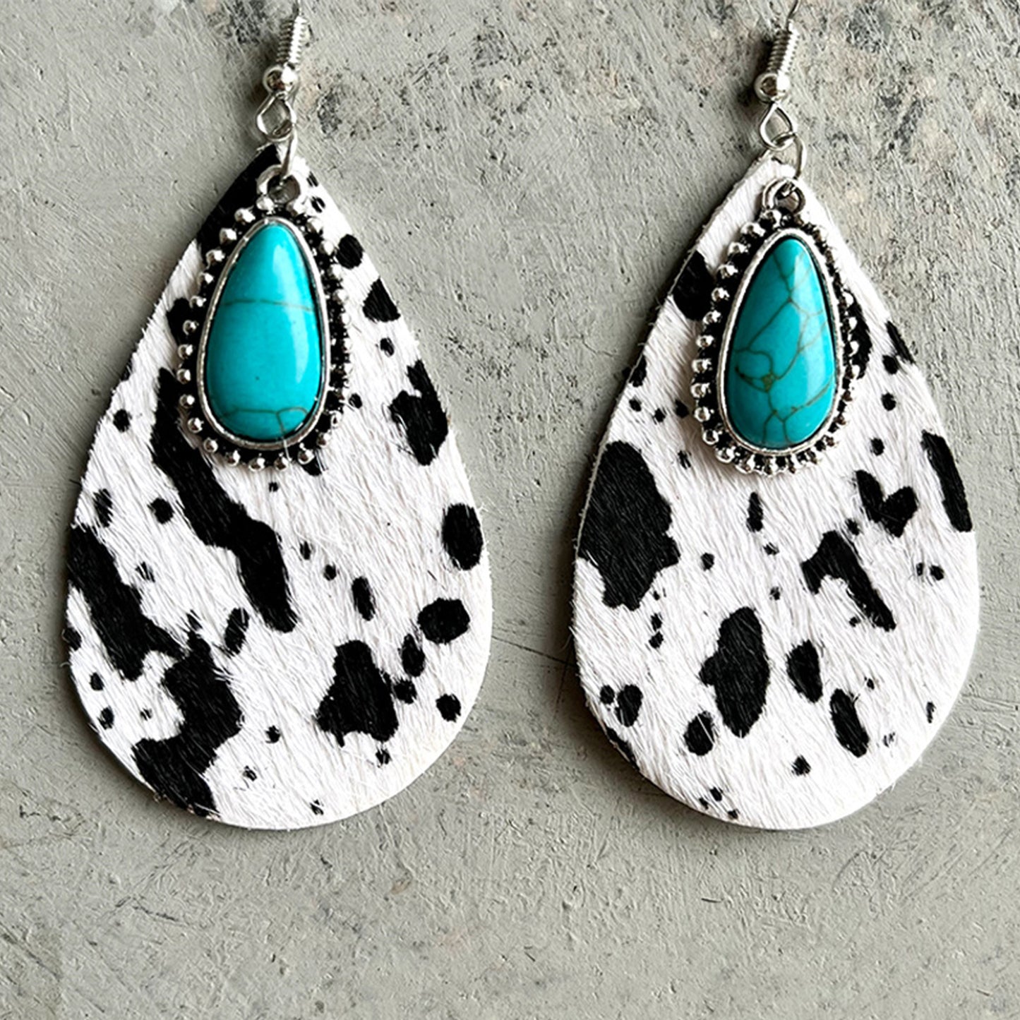 Turquoise Teardrop Elegance